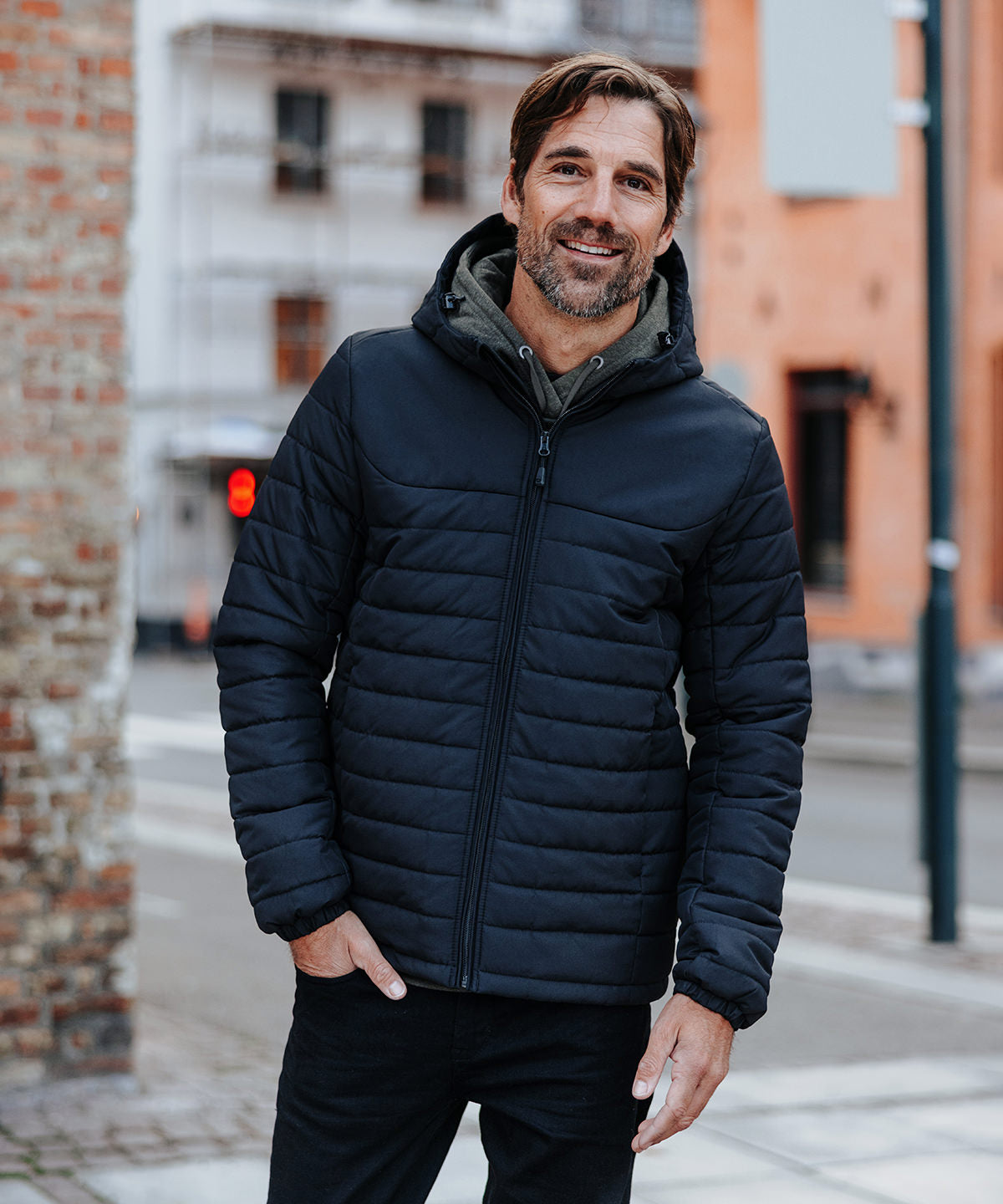 Stormtech Nautilus quilted hooded jacket Black