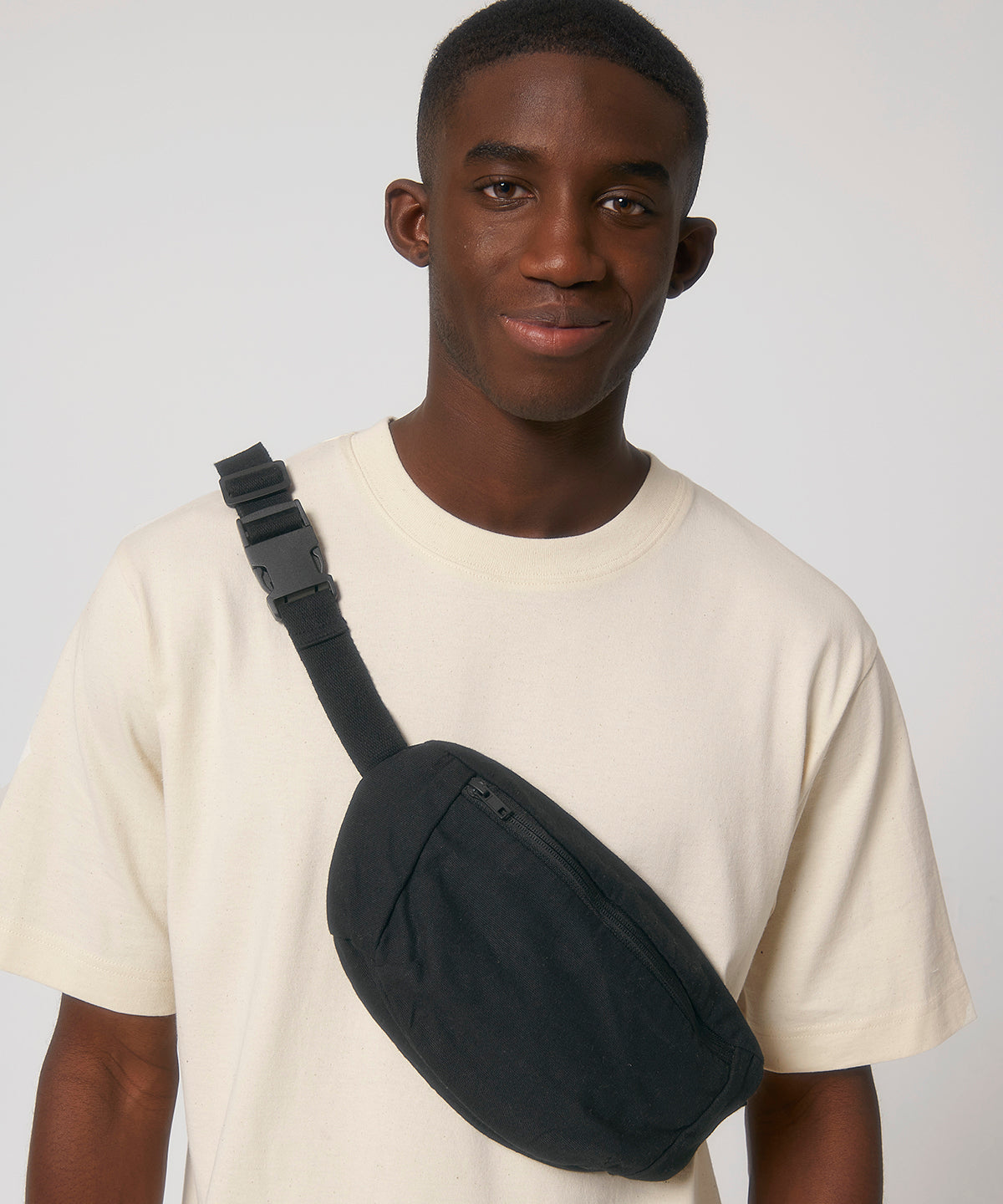 Stanley/Stella Hip bag with canvas fabric (STAU891) Black