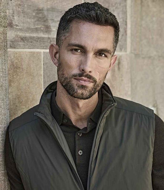 Tee Jays PureLite Bodywarmer - model image