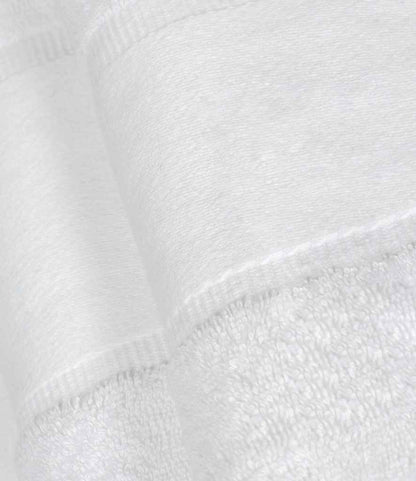 TC503 WHI DETAIL 1