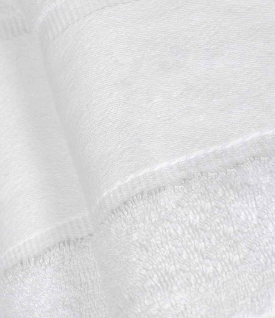 TC504 WHI DETAIL 1