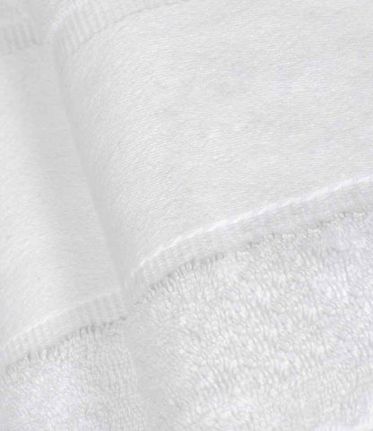 TC504 WHI DETAIL 1