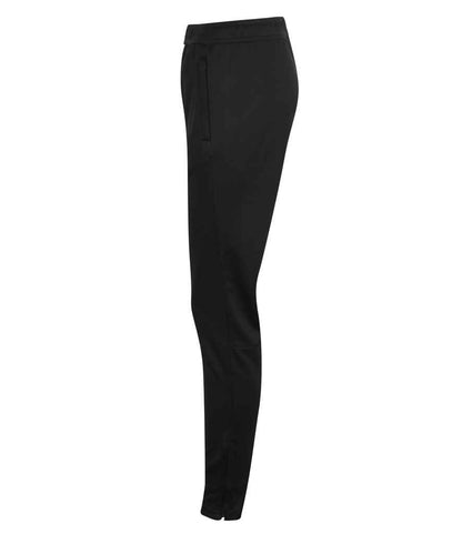TL581 BLK LEFT