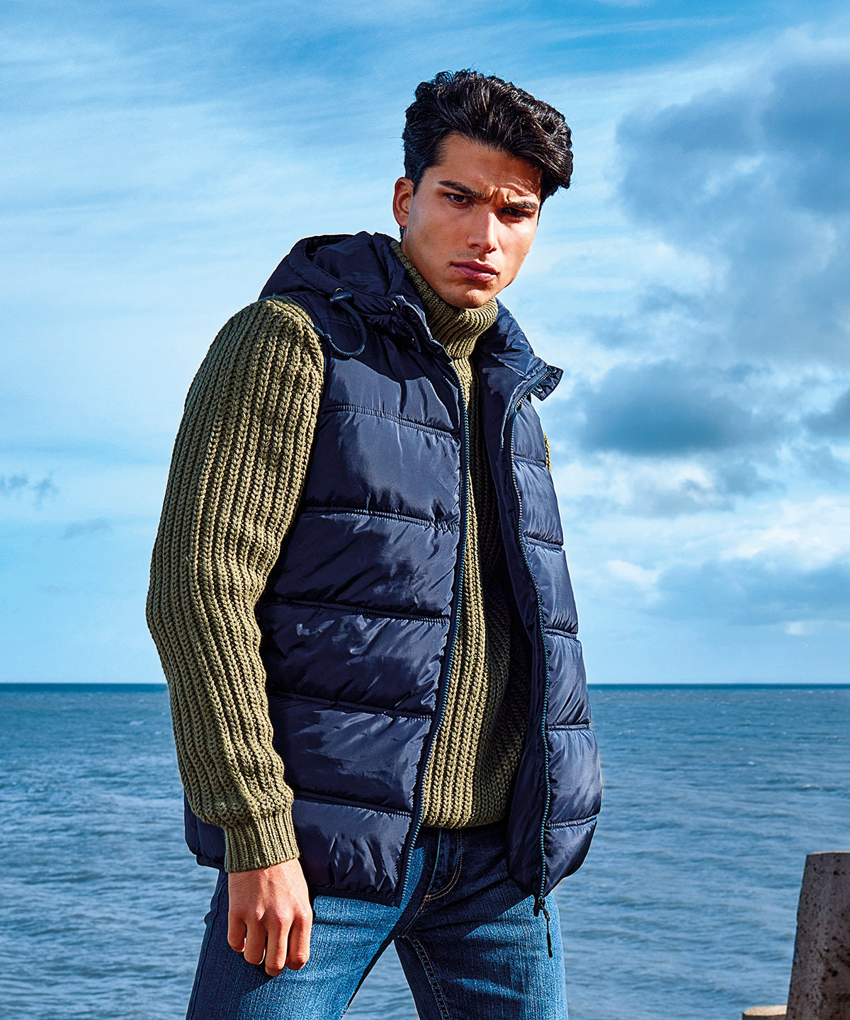 2786 Bryher recycled bodywarmer Black
