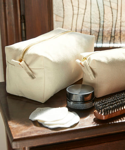 Westford Mill Canvas accessory case Natural